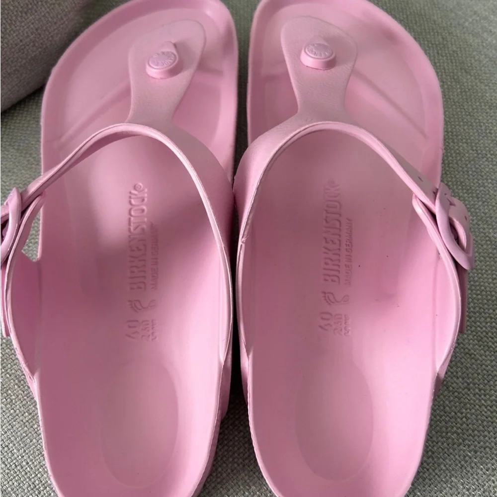 Birkenstock NEW Essentials Gizeh Flip flop